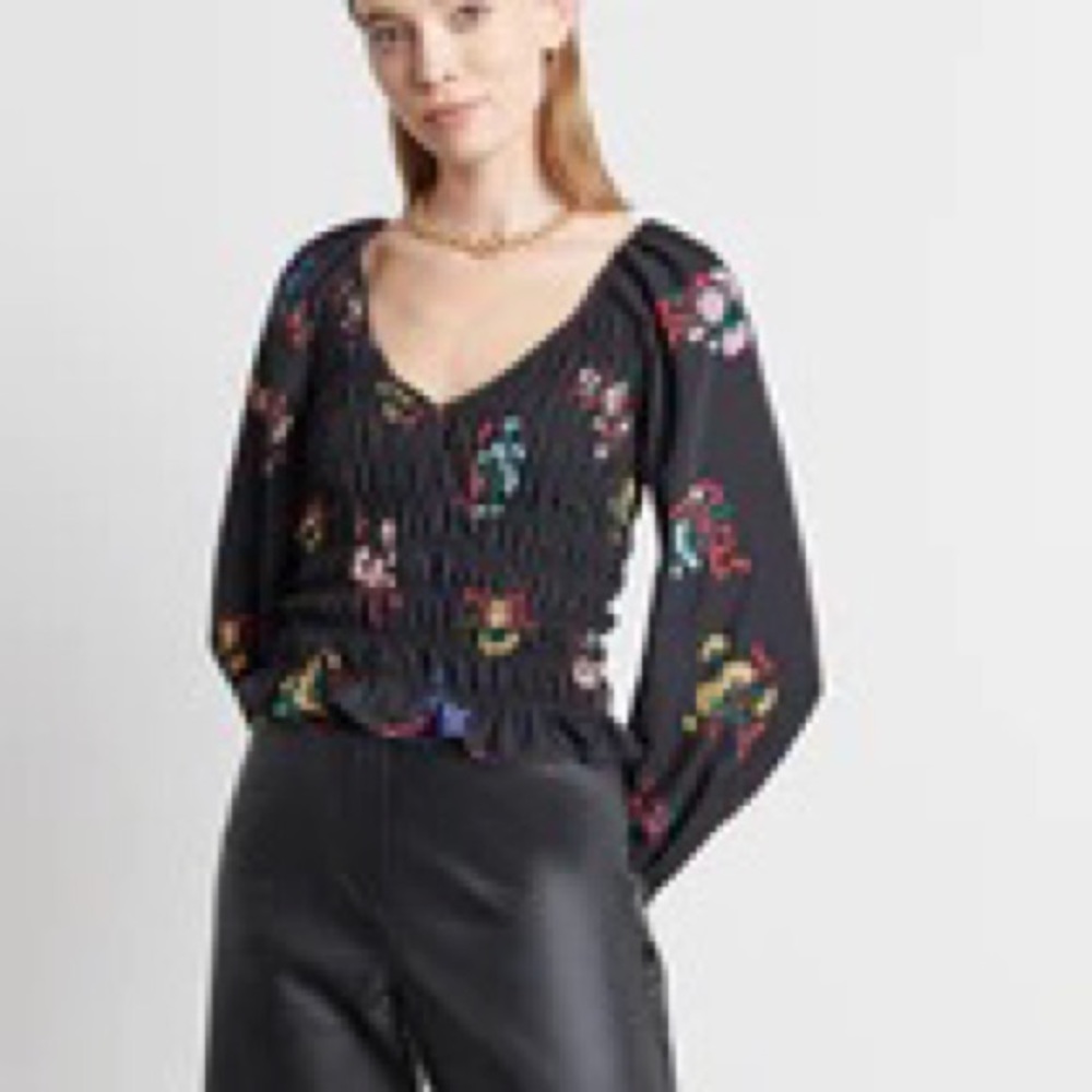 Who What Wear Rejina Puff-Sleeve V-Neck Floral Blouse